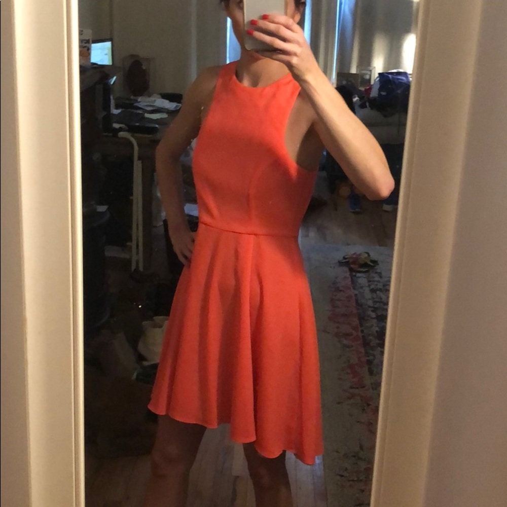 Fun flirty dress!